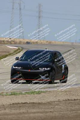 media/Mar-30-2025-Speed Ventures (Sun) [[39e6b1441d]]/Purple/Session 3 (Outside Grapevine)/